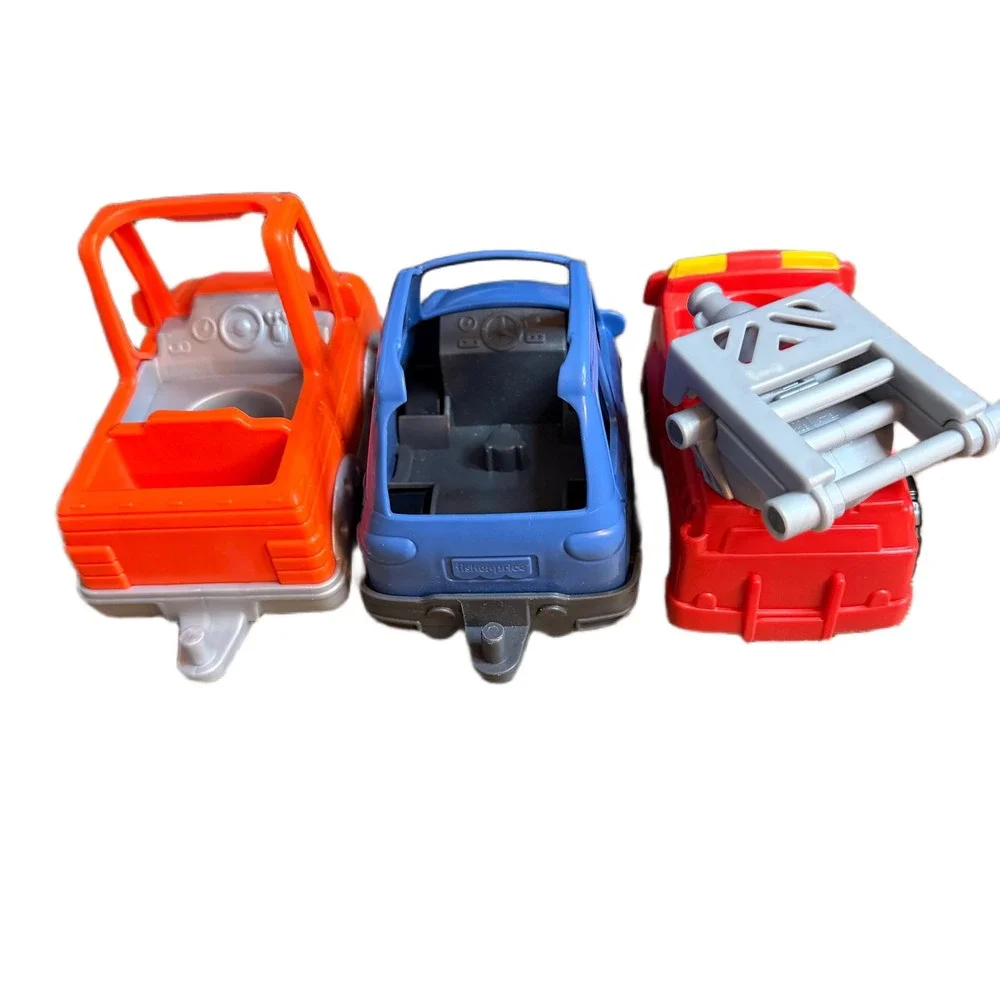 Fisher-Price Little People 7pc Set 3 Vehicles Fire Truck SUV & 4 Figures Lot